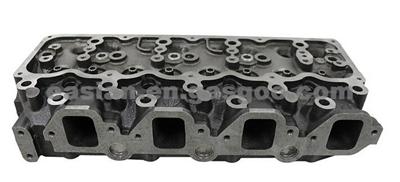 Engine Cylinder Head 11039-69T03 For Nisan BD30