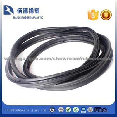 Automotive Rubber Seal Strip Around Sunroof Of Car
