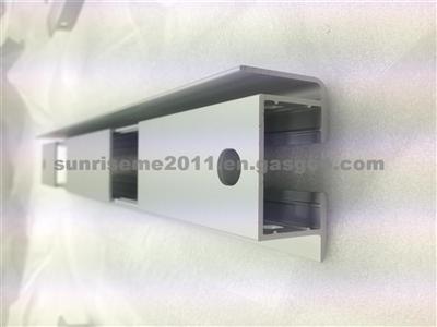 High-Quality Aluminum Interior Parts Guide Rail 7545322