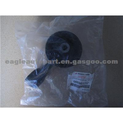 Mitsubishi Engine Mounting MR961162