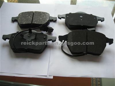 AUDI A6 VOLKSWAGEN Golf Brake Pad 4b0698151b GDB1307 20676 21938 21939