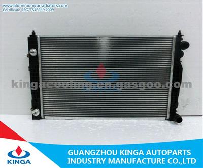 Auto Parts Radiator For Volkswagen AUDI A4/S4'94- AT PASSAT'98-05 AT OEM 8D0121251BC