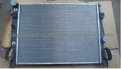 Mercedes Benz E-Class Radiator 210 500 49 03