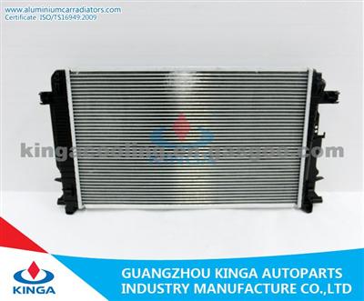 9065000302 / 0402 / 68013630AA Auto Radiator Benz Mercedes Sprinter 2006- PA26 / At