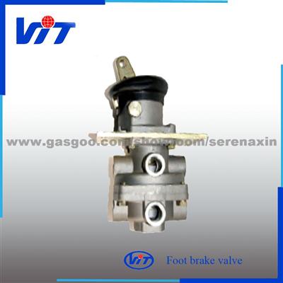 Spare Parts Russia KAMAZ Brake Master Cylinder OEM 100-3514008