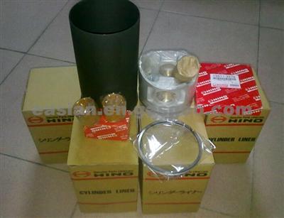 HINO EH300 Liner Kit (EH300 Piston + Piston Ring +Piston Pin +Cyliner Linr ) ,11467-1010 11467-1020