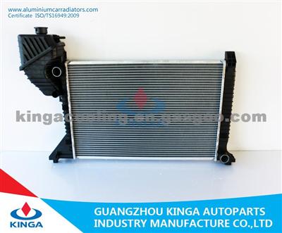 OEM 9015002500/3600/3900 For BENZ SPRINTER'95-03 MT Car Radiator