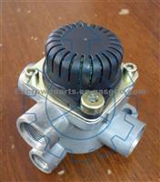 DAF RENAULT MAN Relay Valve 1360613,1520471,1402302,5010525137,81521166075