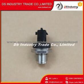 Cummins Isf3.8 0281002937 Common Rail Pressure Sensor