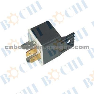 Auto Parts With Small Size Auto Relay RD 003 520-08