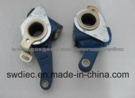 Genuine Adjust Arm For Sinotruk HOWO Truck Spare Part (Az9100340065)