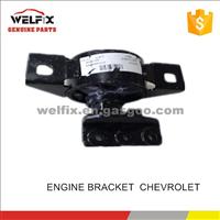 CHEVROLET ENGINE BRACKET 9075310