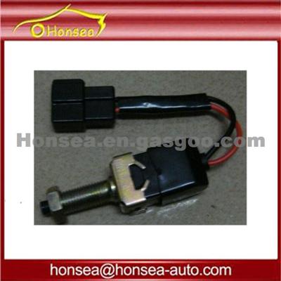 Original High Quality Dongfeng Reversing Switch Auto Parts Dongfeng Spare Auto Parts