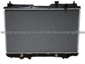 Performance Manufacturer Radiator For Honda CRV OEM: 19010-P3f-901/19010-P3f-902