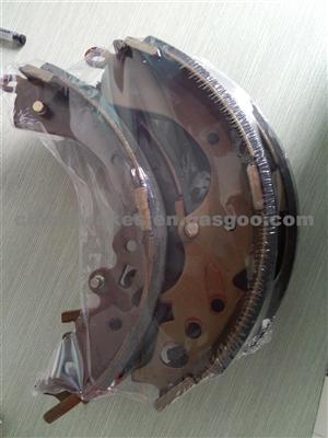 TOYOTA NEW HIACE K2378 BRAKE SHOE FOR EGYPT MARKET