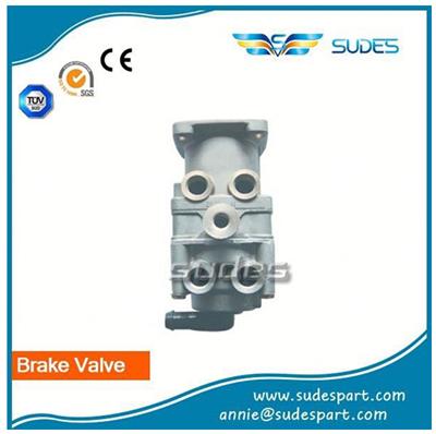 0014318905 Foot Brake Valve