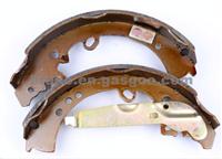 TOYOTA BRAKE SHOE MB858876