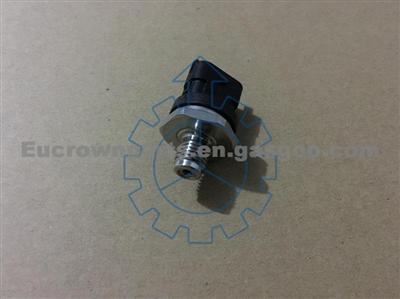 IVECO Renault Fuel Pressure Sensor 5001853014,504229208