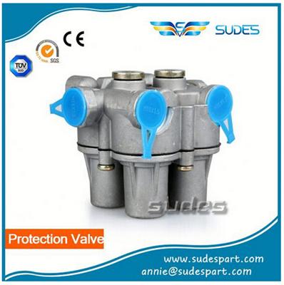 For Mercedes Benz Truck Four-Circuit Protection Valve K001242