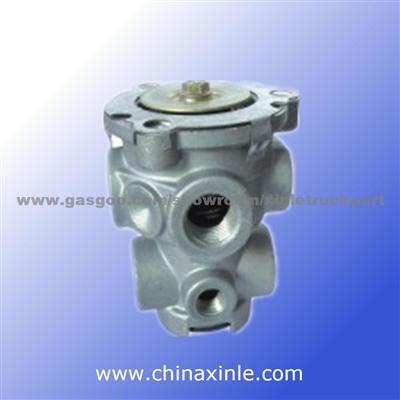 Foot Brake Valve OEM NO. 277863