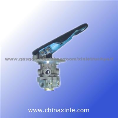 Foot Brake Valve OEM NO. MC838211