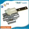 0500005006 High Quality Volvo Leveling Valve