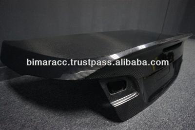 Trunk carbon to BMW E93 CSL