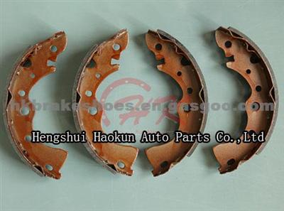 BRAKE SHOE S779-1525 FOR BUICK NISSAN SAAB OEM 44060-ZG025