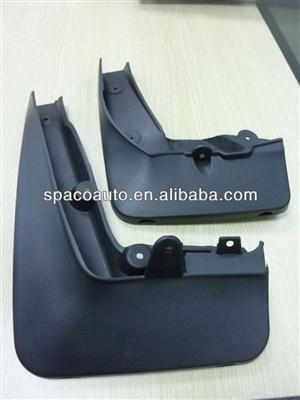 Splash guard for BMW X1