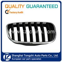 51137157688 Front Center Grille chrome E70