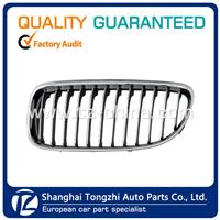 51137201969 Front Center Grille chrome E90