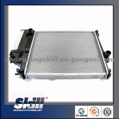 2016 New Coolant Aluminum Radiator 17111468082 For BENZ