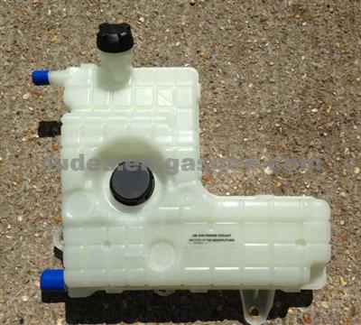 Renault Truck Expansion Tank 7421110824 7420828427 5010514341