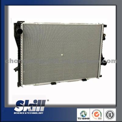 High Quality Cooling Aluminum Radiator 17111737813 For BMW