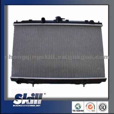 Auto Engine Cooling Aluminum Radiator 21410-BU001 For NISSAN