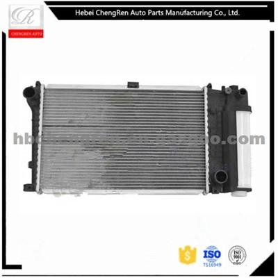 BMW 520/523/528 MT Aluminun And Plastic Radiator OEM:17111740698/17111740699