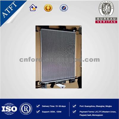 Radiator For Ford Focus OEM: BV618005AD