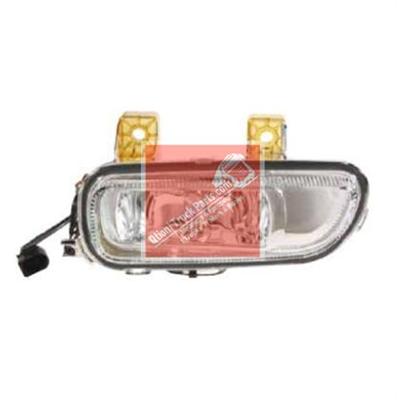 R: 9408200156, L: 9408200056 Fog Lamp For Mercedes Trucks Cabin & Body Parts