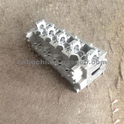 Cylinder Head OE 2996390 For Auto Engine Spare Parts With High Quality