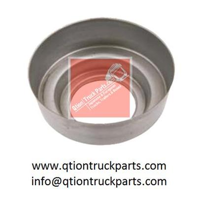 9423530428 Oil Collector For Mercedes Trucks Parts