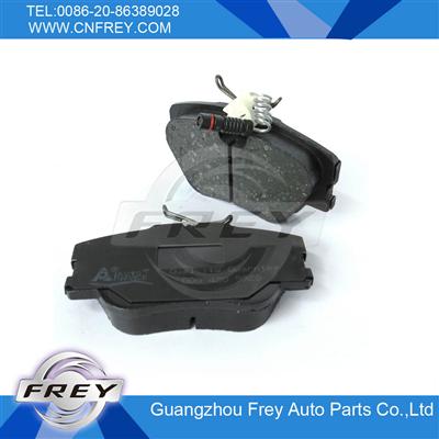 Brake Pad Set OEM NO.0004209920 for W201 W124 C124 S124