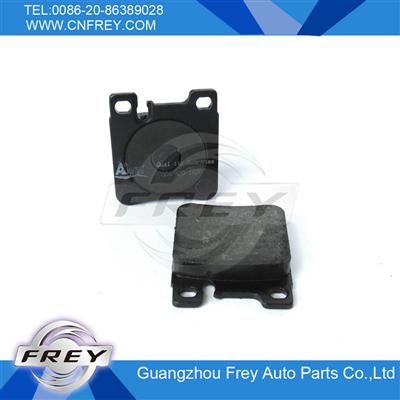 Brake Pad Set for Mercedes W124 W210 W140