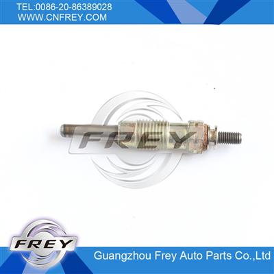 Auto parts Glow plug for Sprinter 0011593601