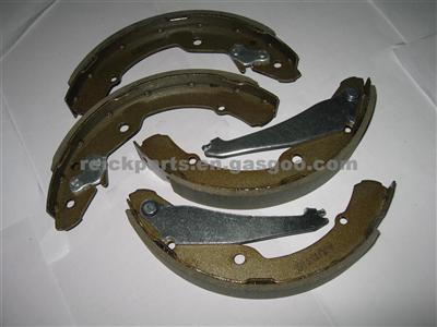 SKODA Octavia SKODA Roomster VOLKSWAGEN LCV BYD SEAT BRAKE SHOE LPR 07300 FSB549 GS8639