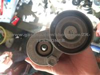 TENSIONER ASSSY 8200673090 FOR MEGANEii