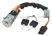 
77012-03147 Ignition starter switch for R25
