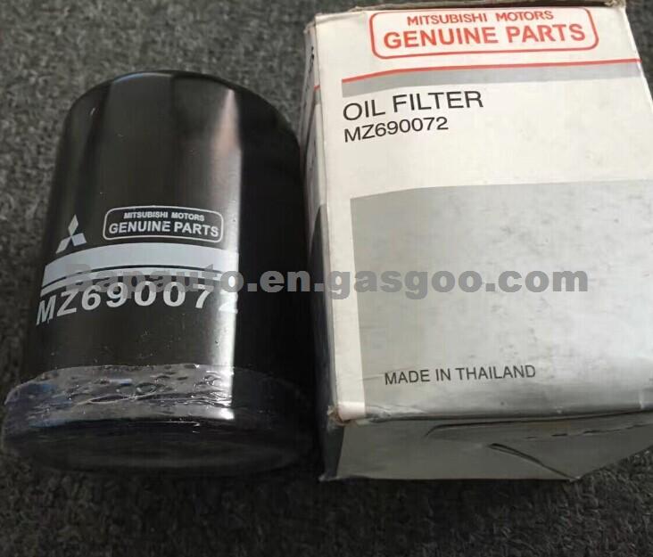 Mitsubishi MZ690072 Engine Oil Filter