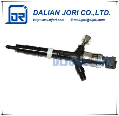 Original common rail fuel injector for engine 095000 6501 for sale