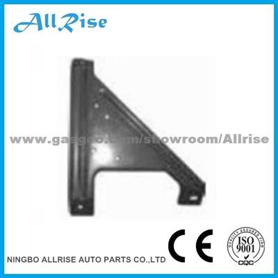 Volvo 3981645 RH Bumper Bracket