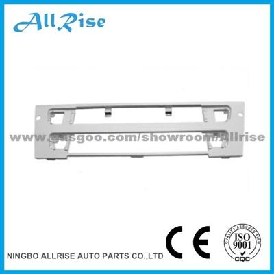 Volvo 20453716 Front Grill